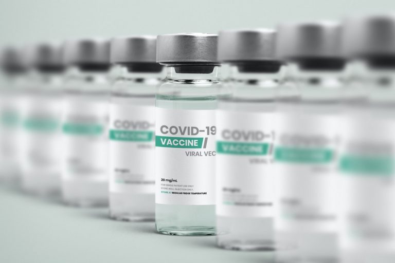 Vaccin Covid-19 : Pfizer protégé contre les poursuites judiciaires du gouvernement britannique