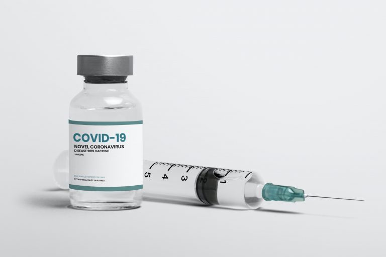 Vaccins Covid-19  Moderna vs Pfizer, les différences